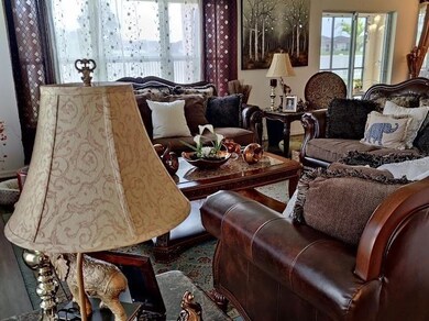 11428 Brighton Knoll Loop, Riverview, FL 33579 - photo 6