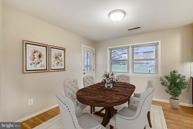 13010 Ivy Dr, Beltsville, MD 20705 - photo 7