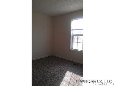 New Carpet Throughout