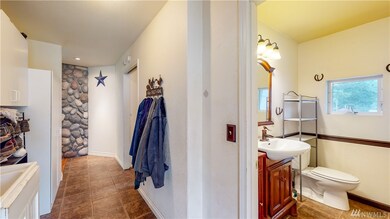 7716 304th St E, Graham, WA 98338 - photo 3