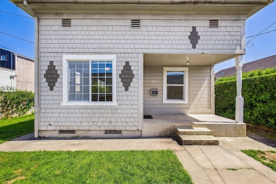 645 7th St, Fortuna, CA 95540 - photo 3