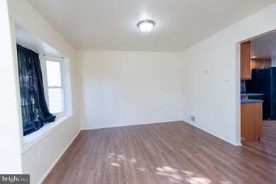 12013 Pheasant Run Dr, Laurel, MD 20708 - photo 6