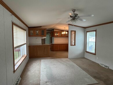 11 Willow Rd, Newton, NH 03858 - photo 4