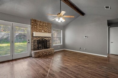 606 Crestridge Ct, Decatur, TX 76234 - photo 7