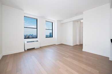 unlisted-address, New York, NY 10005 - photo 4