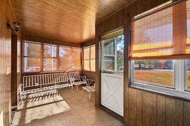 261 West St, Ludlow, MA 01056 - photo 5