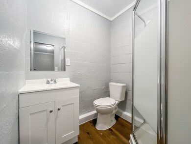 415 N Beauregard St unit 18, Alvin, TX 77511 - photo 5