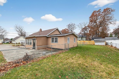 22747 Lake Shore Dr, Elkhart, IN 46514 - photo 7