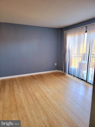 Takoma Phoenix unit 702, Takoma Park, MD 20912 - photo 6