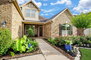 27719 Ashbrook Falls Ct, Fulshear, TX 77441 - photo 3