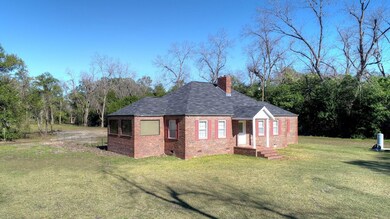 1401 Dorough Ave, Albany, GA 31705 - photo 4