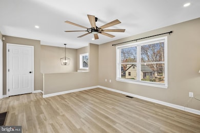 2602 Avenue E, Levittown, PA 19056 - photo 5
