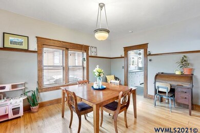 824 Broadalbin St SW, Albany, OR 97321 - photo 7