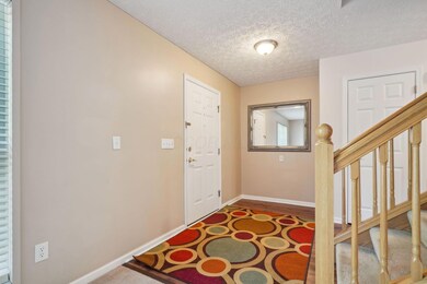 1137 Pebble Brook Dr, Columbus, OH 43240 - photo 5