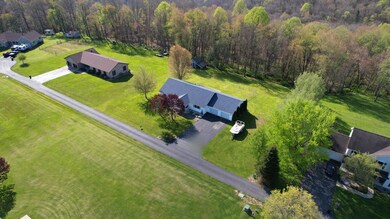 56 Spruce St unit 56, Canvas, WV 26662 - photo 5