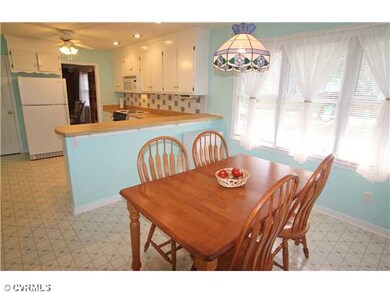 4805 Belfield Cir, North Chesterfield, VA 23237 - photo 4