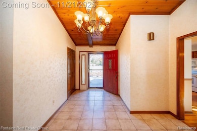 23965 Whittaker Dr, Farmington, MI 48335 - photo 4