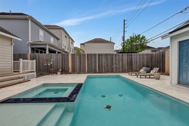 Enjoy your own private pool and spa with seamless