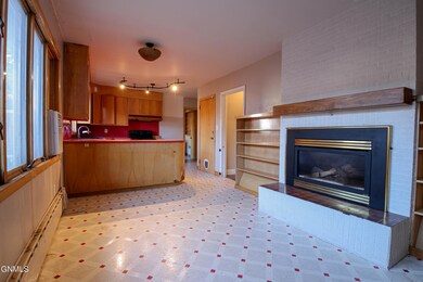 504 3rd St NW, Mandan, ND 58554 - photo 4