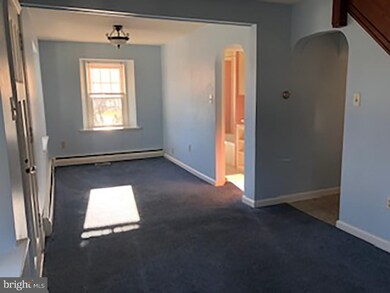 114 Skyline Dr, Reading, PA 19606 - photo 4