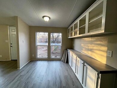 2202 Railroad Blvd, Denison, TX 75020 - photo 4