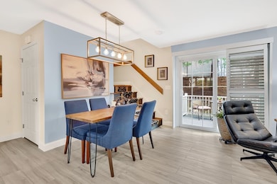 585 Sheridan St unit 8, Chicopee, MA 01020 - photo 6