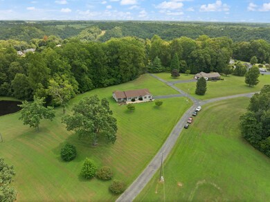 11 Cole Rd, Jamestown, KY 42629 - photo 4