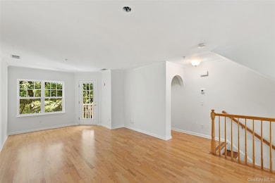 223 Viewpoint Terrace, Peekskill, NY 10566 - photo 3