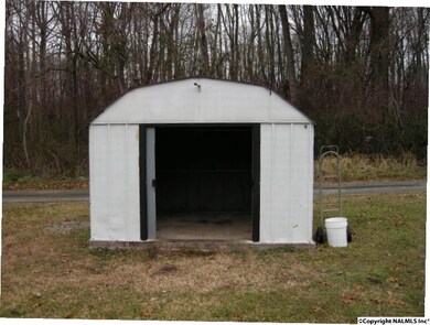 10 X 8 STORAGE BUILDING