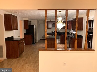 13816 Castle Cliff Way, Silver Spring, MD 20904 - photo 6