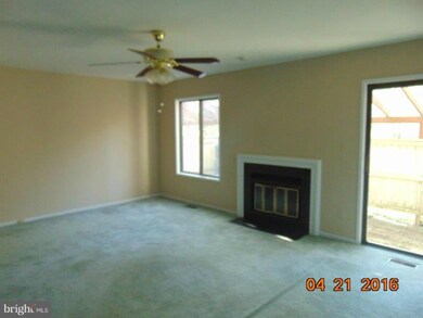 20216 Lea Pond Place, Montgomery Village, MD 20886 - photo 3