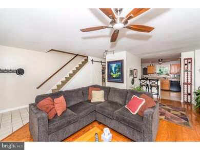 661 Kenney Ln, Brookhaven, PA 19015 - photo 6