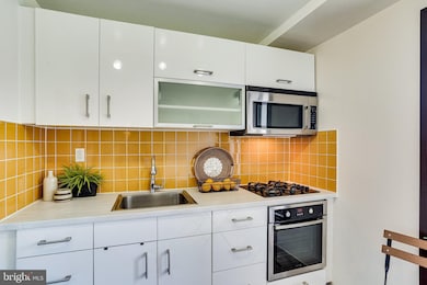 1440 N St NW unit 608, Washington, DC 20005 - photo 3