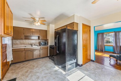 6-web-or-mls-929-ruby-ave