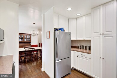 8422 Aubrey Dr, Manassas, VA 20111 - photo 7