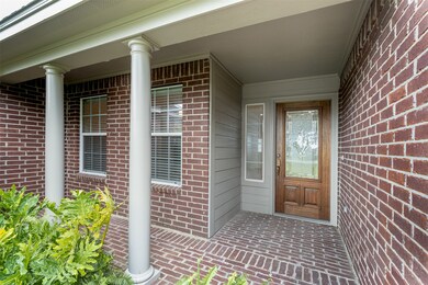 9230 Kostelnik St, Needville, TX 77461 - photo 2