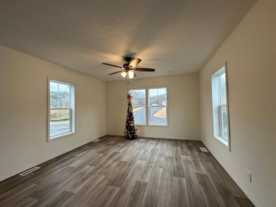 739 55th St NE unit 11, Rochester, MN 55906 - photo 4