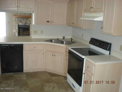 8421 Capricorn St, Jacksonville, FL 32216 - photo 7