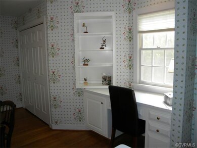 built-in desk and shelves in Kitchen