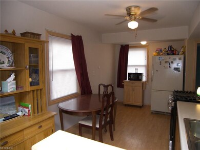 4524 Camden Ave, Lorain, OH 44055 - photo 3