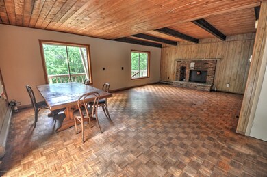 800 Sugar Bush Ln, Tafton, PA 18464 - photo 7