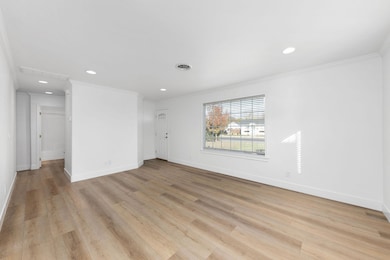 3119 Merriman Rd, Medford, OR 97501 - photo 4