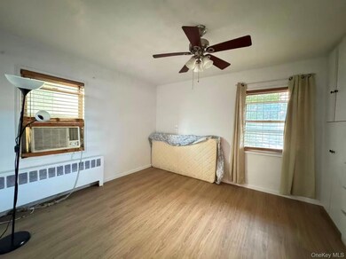 68-24 140th St unit A, Flushing, NY 11367 - photo 6