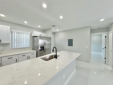 11240 SW 33rd Circle Place, Miami, FL 33165 - photo 5