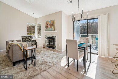 11725 Summerchase Cir unit 1725B, Reston, VA 20194 - photo 2