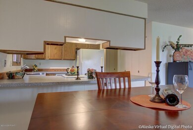 f dining kitchen 2