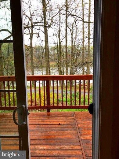 7361 Swan Point Way, Columbia, MD 21045 - photo 2