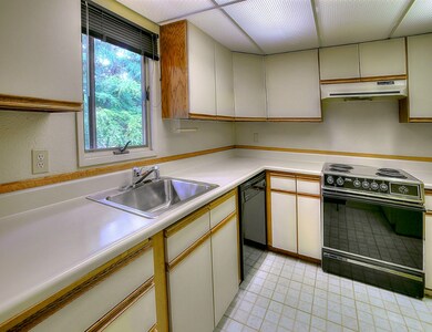 7504 49th Street Ct W, University Place, WA 98467 - photo 5