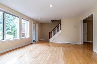 23 Salisbury Rd unit U55, Nashua, NH 03064 - photo 7