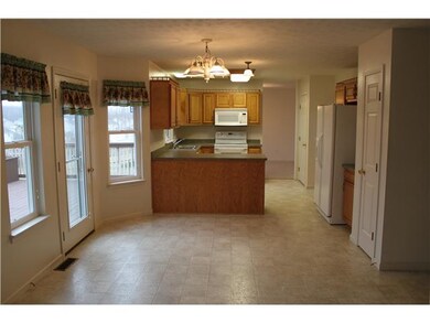 Kitchen Eat-in-Kitchen